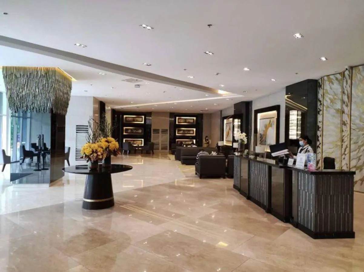 Apartment Penthouse Studio At Fame Residence 41St Floor, Shangrila-Megamall Manila