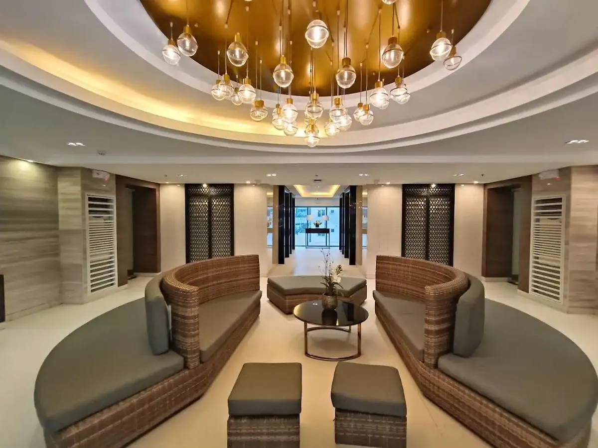Penthouse Studio At Fame Residence 41St Floor, Shangrila-Megamall Manila Philippines